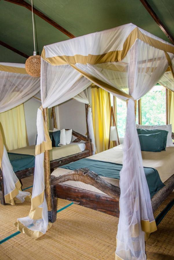 Simply Saadani Camp Hotel Mkwaja Bagian luar foto