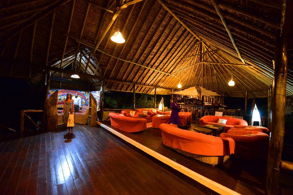 Simply Saadani Camp Hotel Mkwaja Bagian luar foto