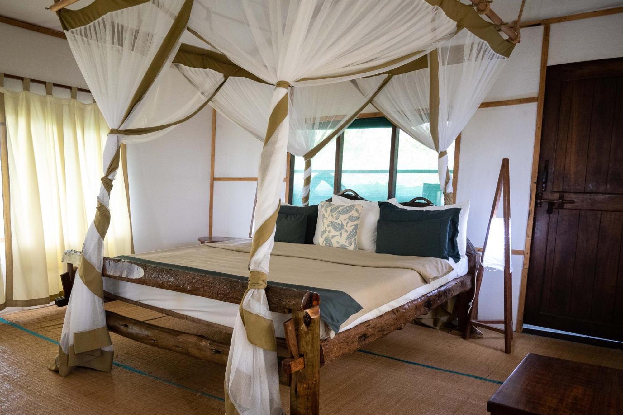 Simply Saadani Camp Hotel Mkwaja Bagian luar foto